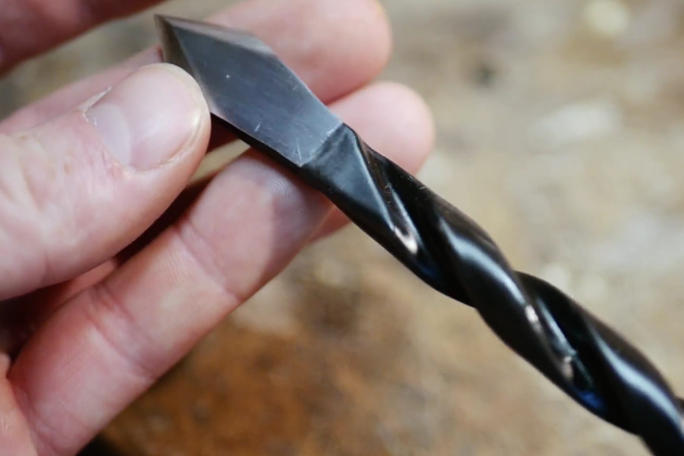 Recycling Old Drill Bits Into Wood Knives