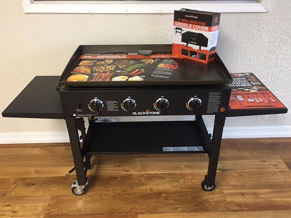 Win Dad a Blackstone Griddle Grill for Father’s Day!