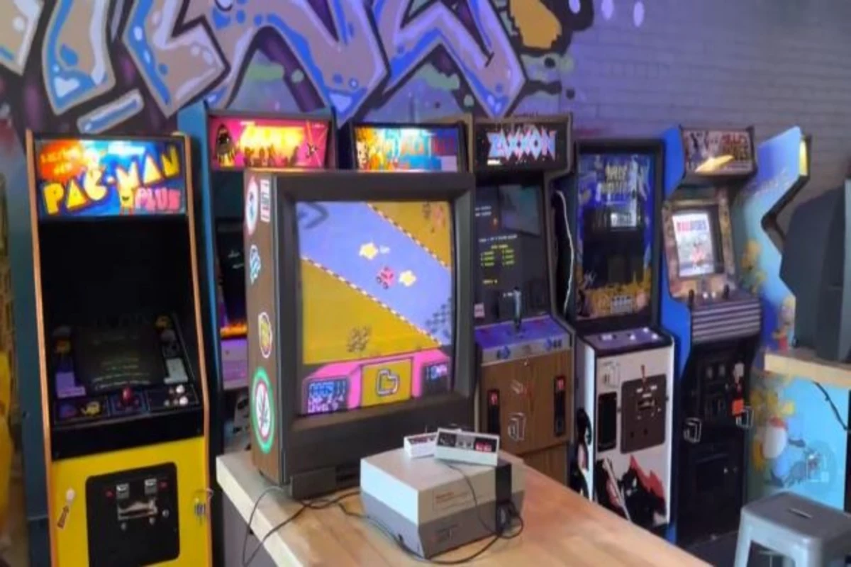 Step Back in Time and Enjoy Oklahoma's Flashback Retro Arcade!