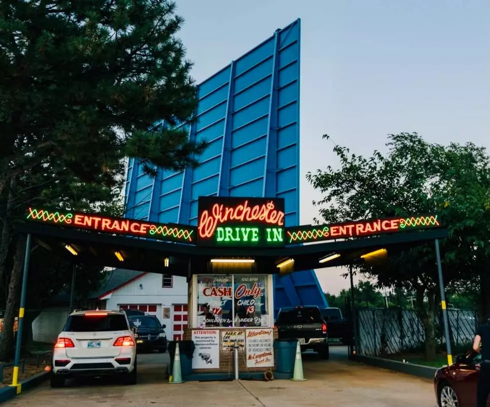 This Oklahoma Drive-In Theatre is Showing All Your Favorite Holiday Movies & Classics