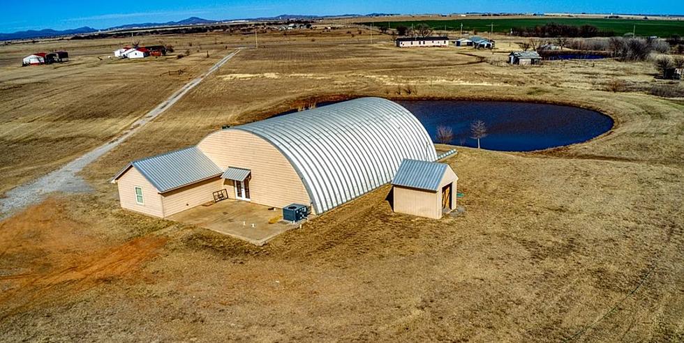 Check Out This Windowless ‘Vampire’ Barndominium for Sale in Oklahoma