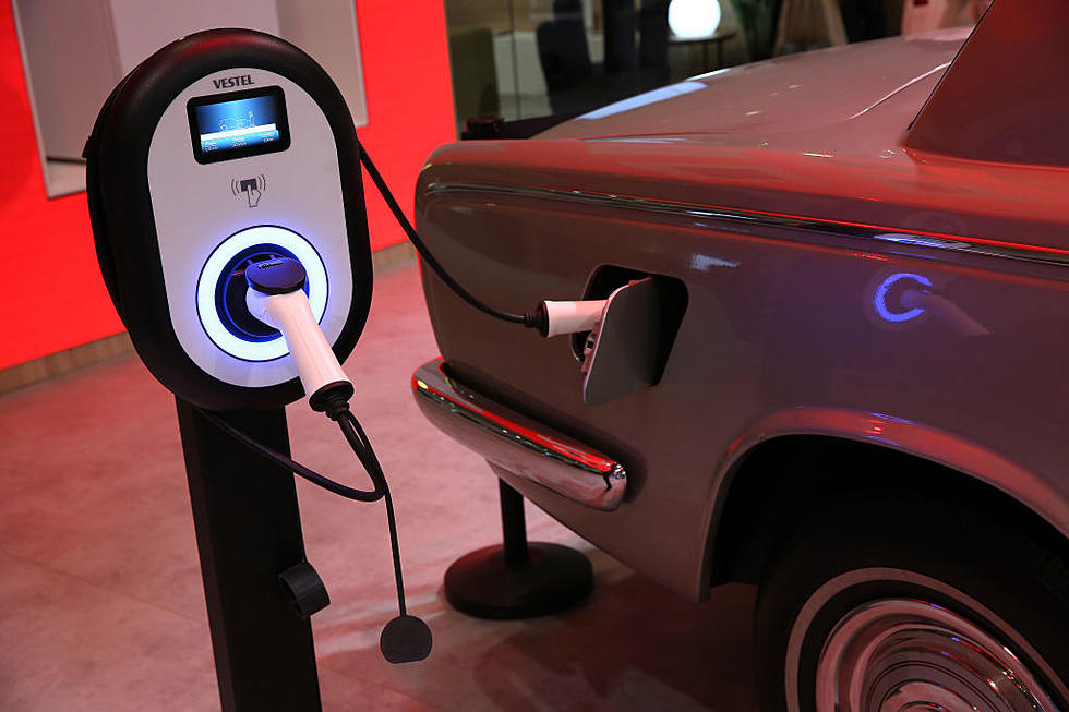 Oklahoma Could Finally be Accepting Electric Vehicles, According to ODOT