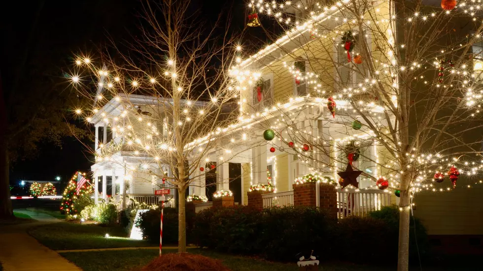 Take Your Kids On A Christmas Lights Adventure Through Kalamazoo