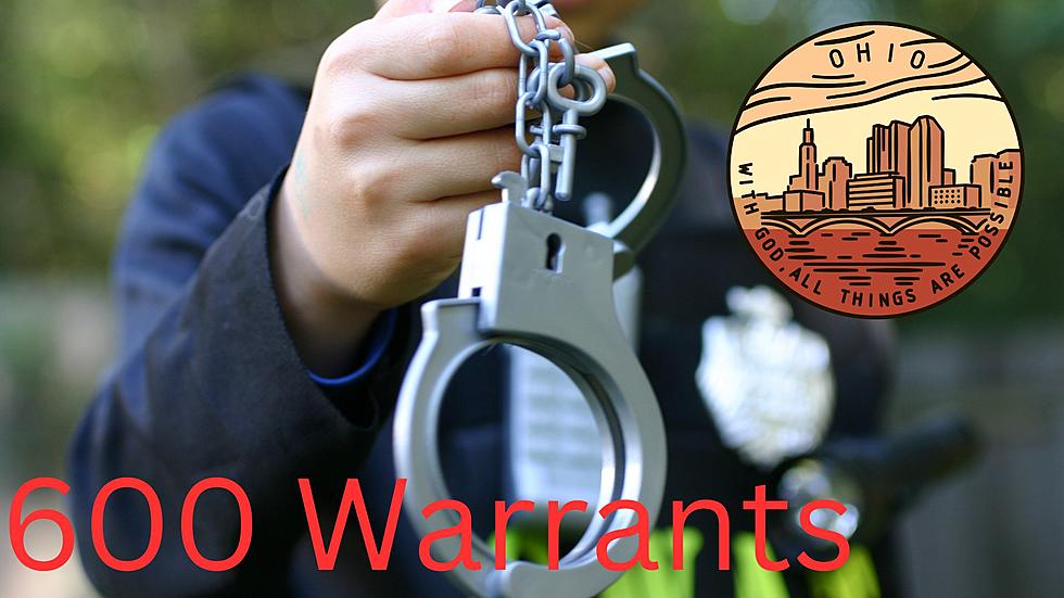 Ohio Women Arrested On 649 Warrants, 322 Felonies