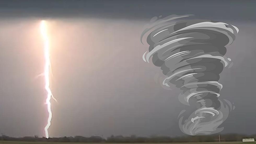 Watch Illinois Tornadic Storm's Massive Lightning at 10,000 FPS