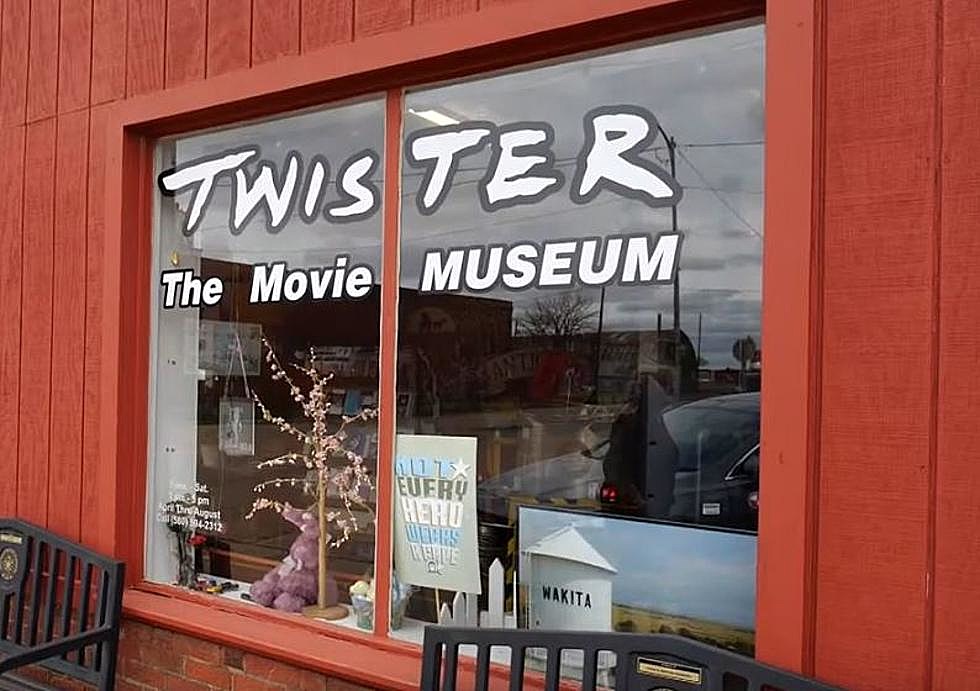 Pet Tornado  Twister Movie Museum