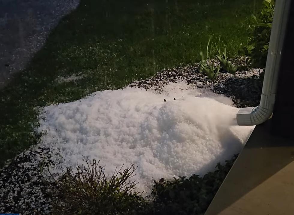 Massive Hail Storm in Illinois Turns Gutters into 'Snow Machine'