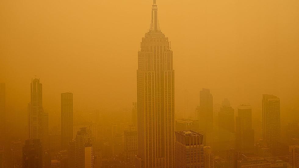 See Pics of New York Turning Apocalyptic Orange from Canada Fires