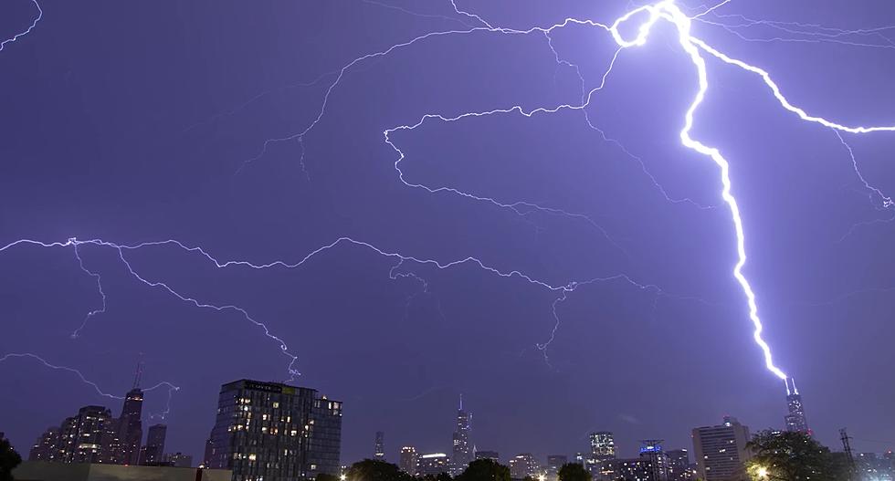 Watch 6 Illinois Buildings Get Struck by Lightning Simultaneously