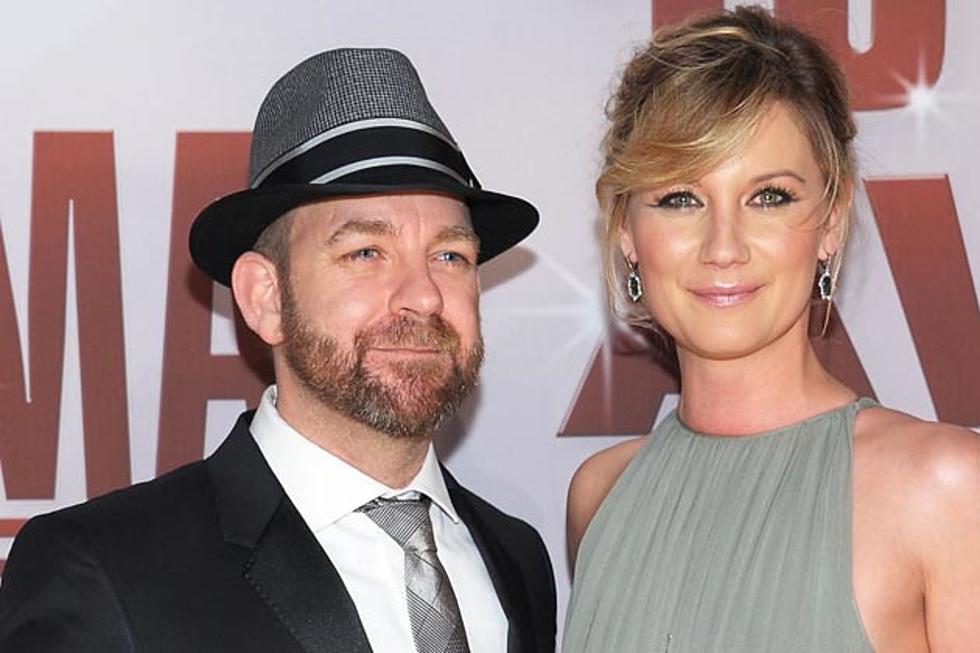 Sugarland Taking Off 2012 As A Duo