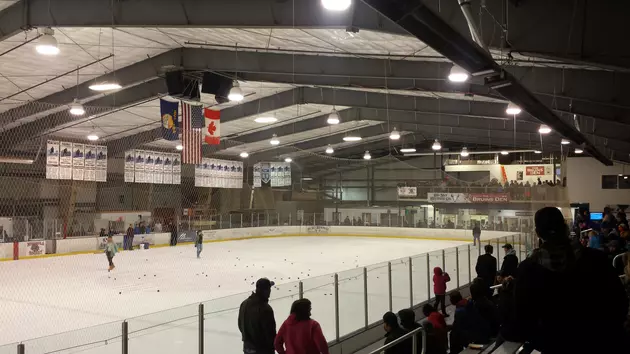 My First Missoula Bruins Hockey Game!