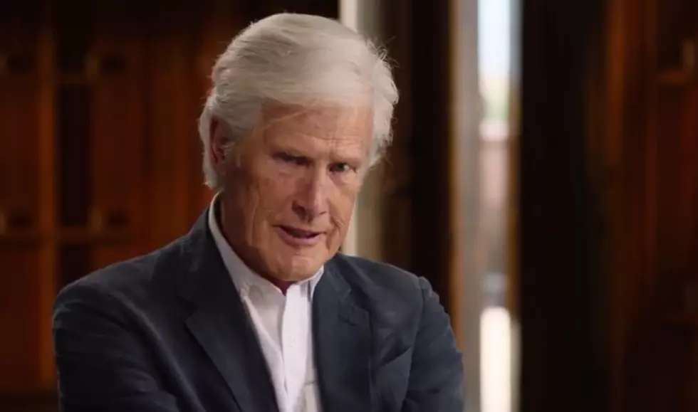 Grizzly Fight Song Read by Dateline&#8217;s Keith Morrison