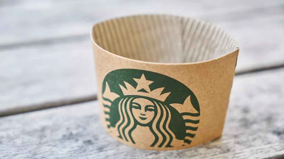 Starbucks Requiring Masks Beginning July 15