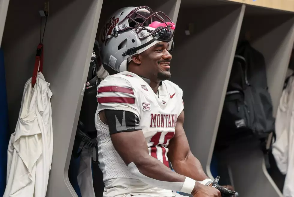Montana Grizzly Football Team All Smiles After Crushing UC Davis