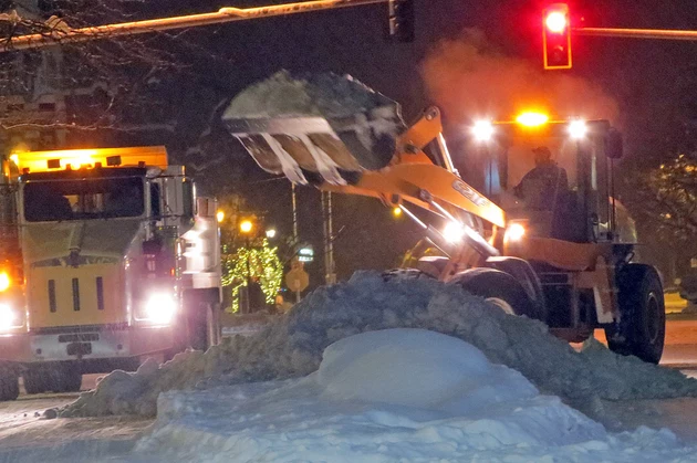 Hamilton Snow Removal in the Early Morning