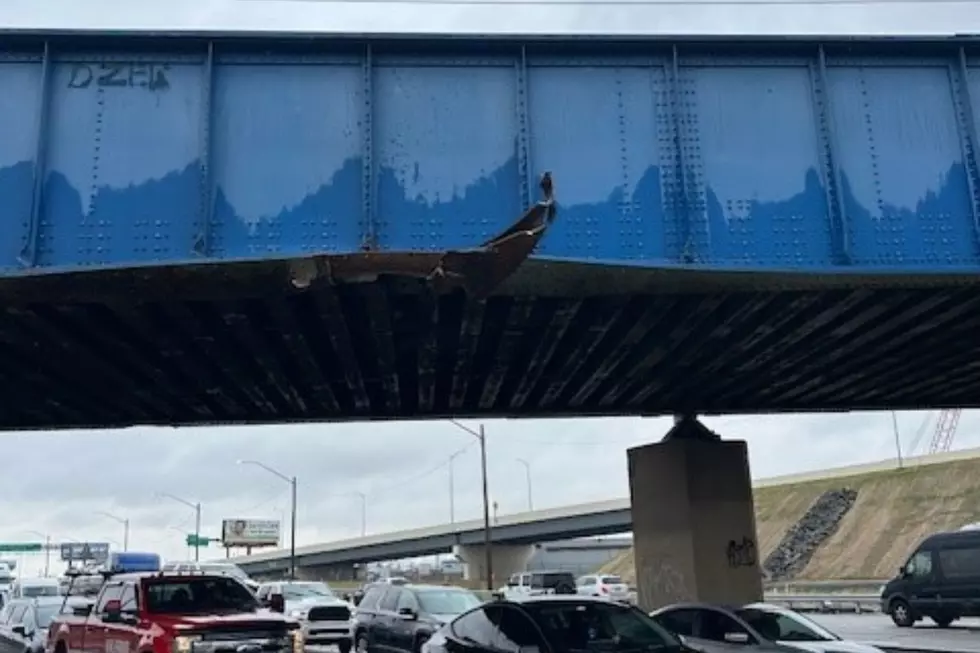 Section of Route 95 north in Philadelphia closed by overpass hit