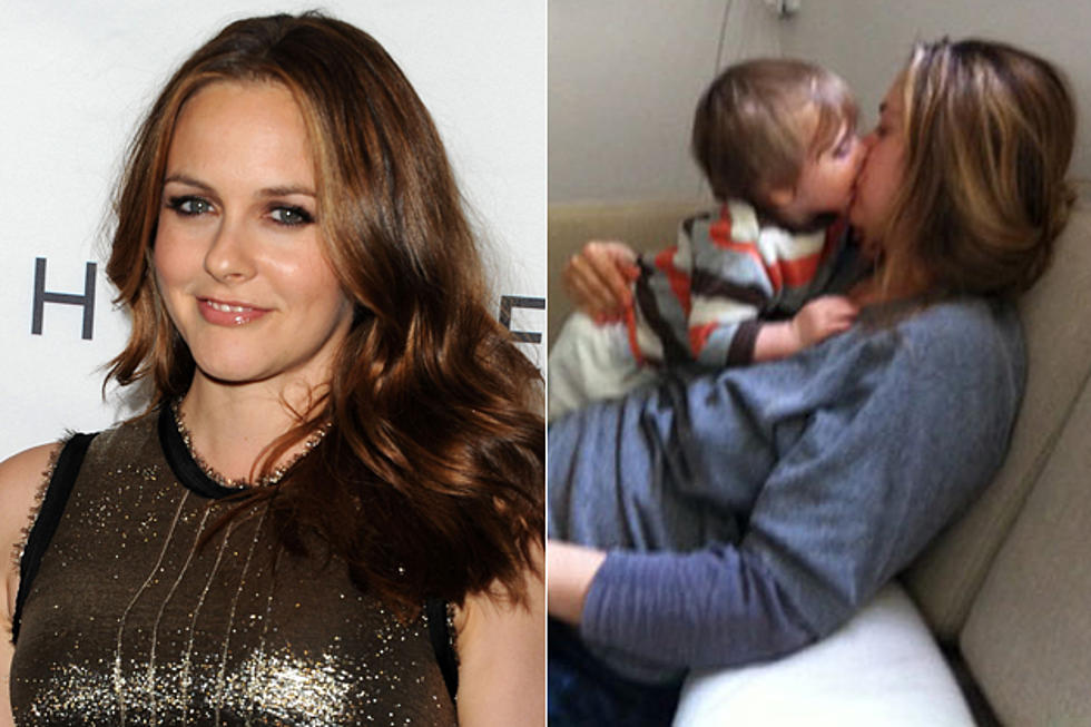 Alicia Silverstone Reveals She’s ‘Glad’ She Fed Her Son Mouth-to-Mouth [VIDEO]