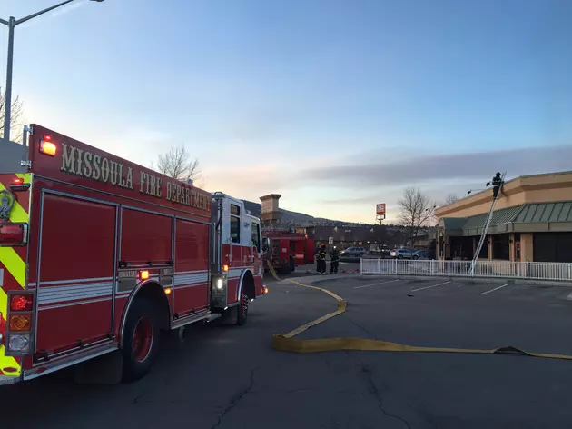 Fire at Jakers Restaurant Draws First Responders