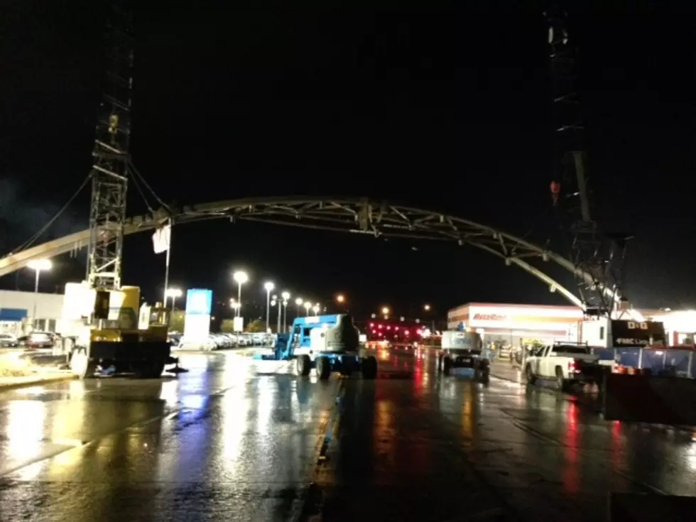 IT RISES ! – Pedestrian Walking Bridge Construction Closes South Reserve Overnight