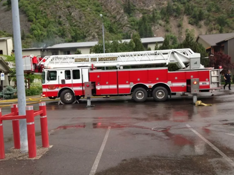 East Broadway Closed For A Time on Thursday For Suspicious Plume