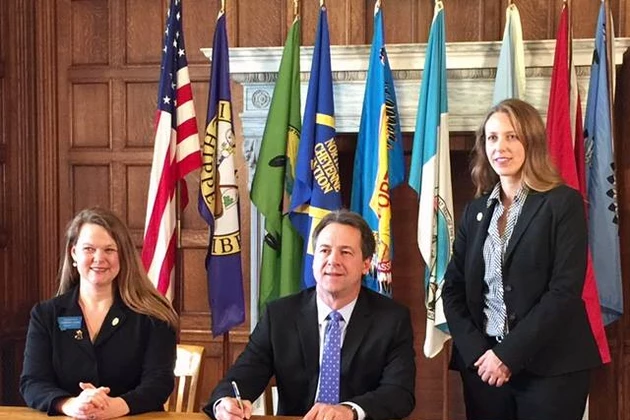 Anti Child Porn Bill Signed By Governor Bullock With Missoula Legislator And Police Detective