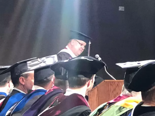 Tester – Fox Inspire Graduates at First Ever Fall Commencement