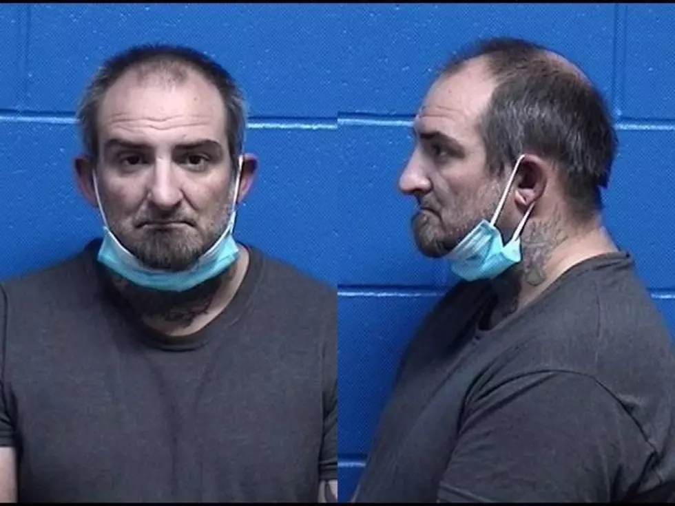 Man Allegedly Smoked Meth With Three Children Inside the Home