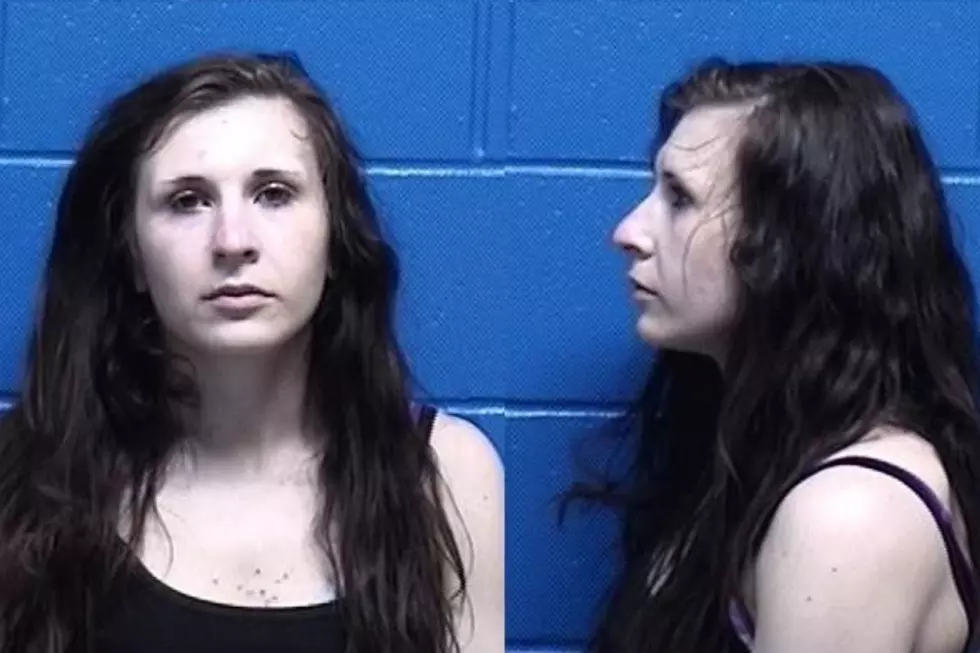 Woman Tries to Swallow a Baggie of Meth During Her Arrest