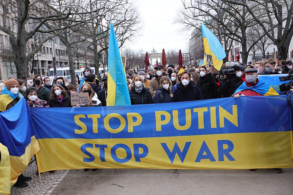 Talk Back Guest, Expert on Ukraine says ‘Knock Putin Off’