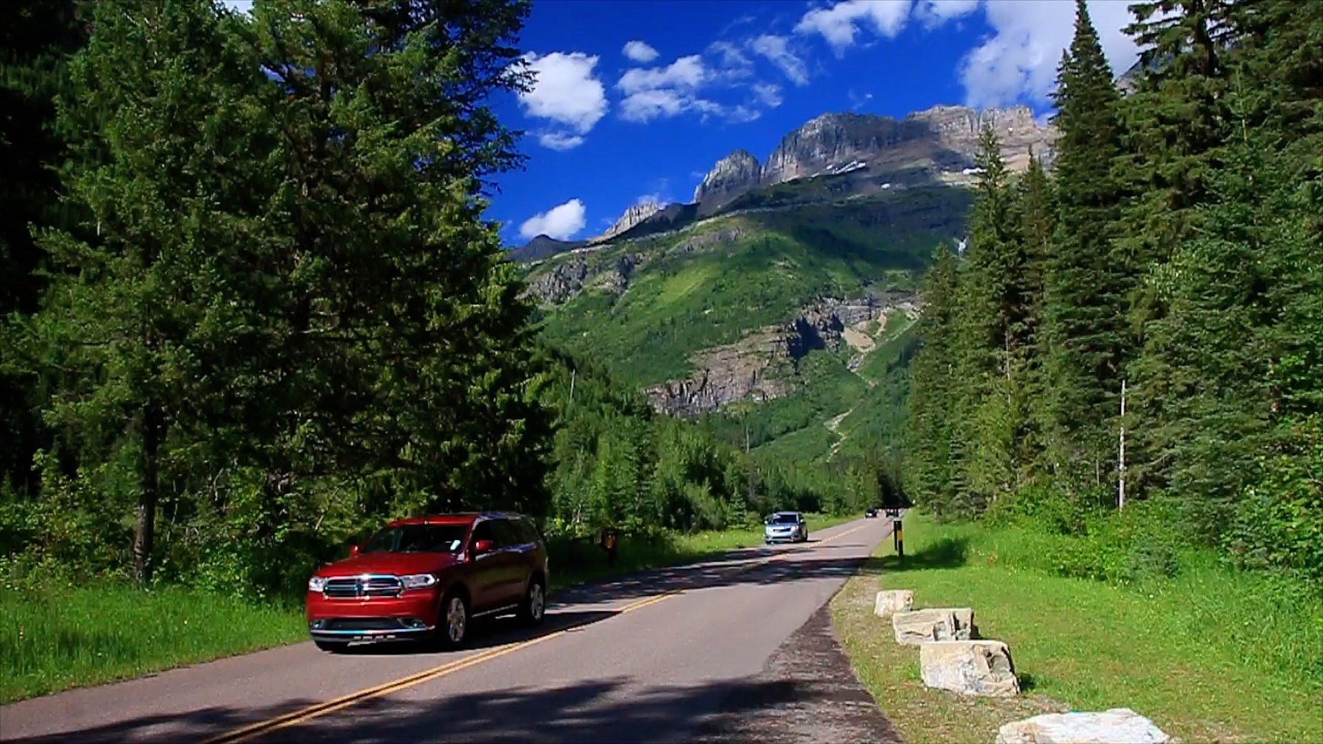 How To Visit Stunning Glacier National Park In 2024   Attachment GNPscenictraffic 