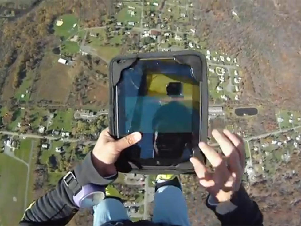 iPads Survive 1,300-Feet Drop [VIDEO]