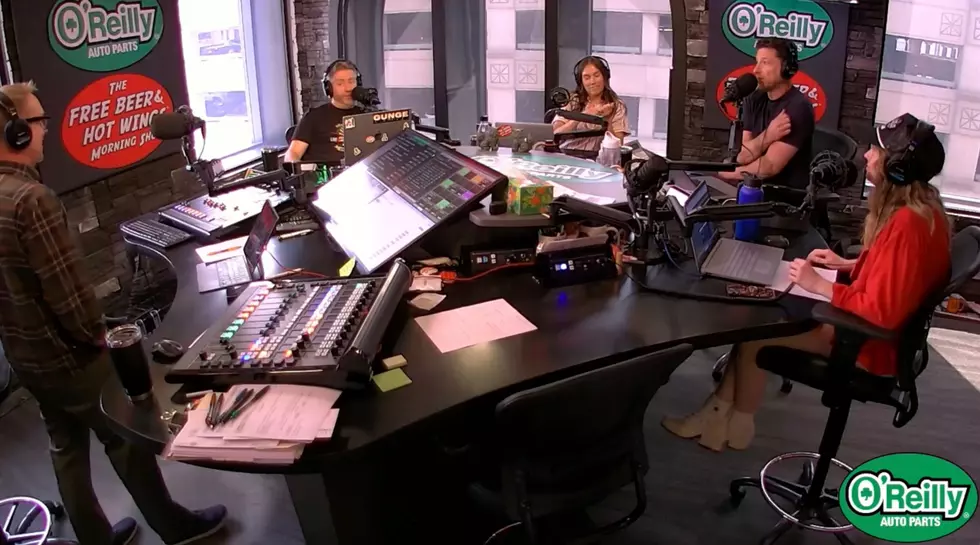 Segment 17: Cheating Cat, Floating Branch, Oz The Mentalist And Facts Of The Day
