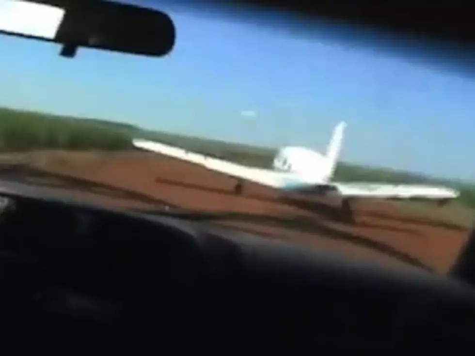 Brazilian Cops Stop Plane By Crashing Into Wing [VIDEO]