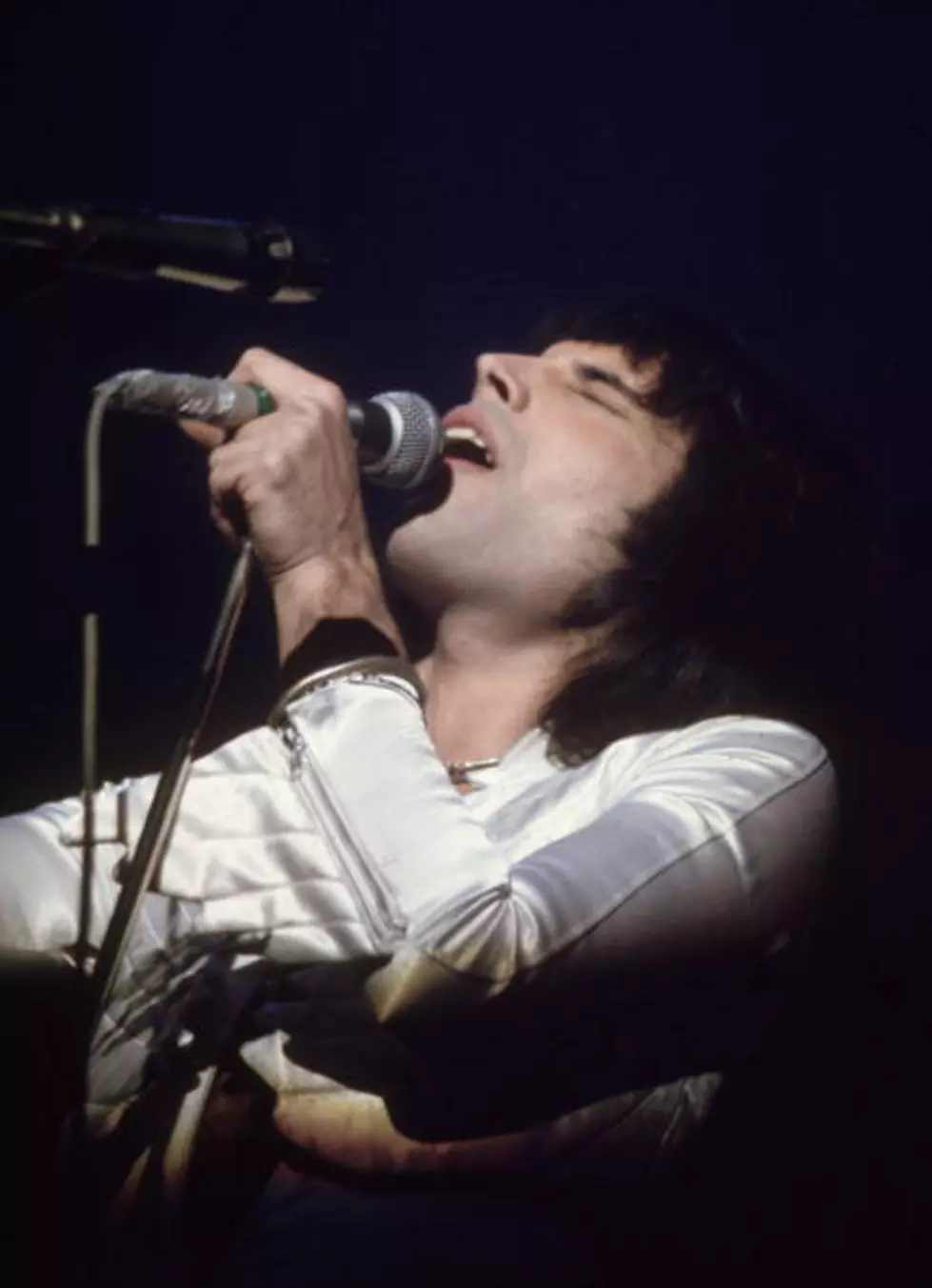 The 22nd Anniversary of Freddie Mercury&#8217;s Death