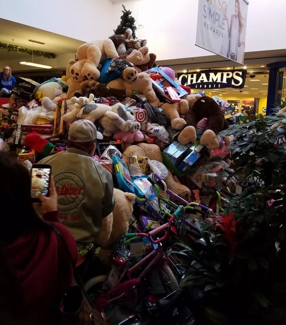 Angel Tree After The Toy Run