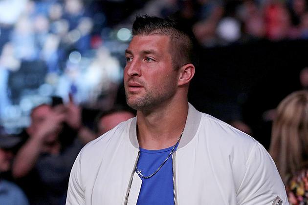 Tim Tebow Speaking Engagements, Schedule, & Fee