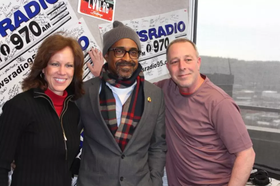 Comedian Tim Meadows Comes to The Studio For an Interview [VIDEO]