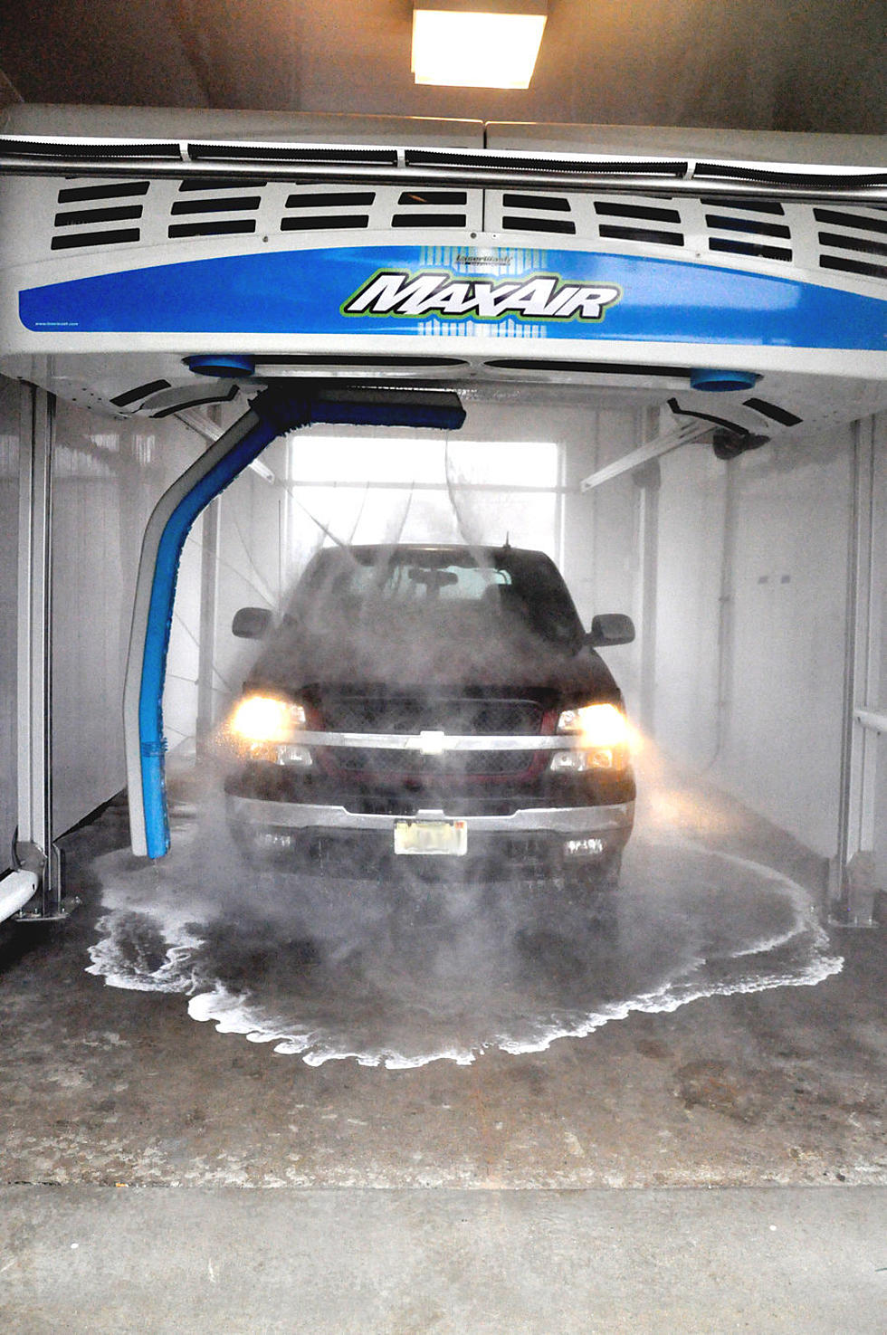 NEW AUTOMATIC TOUCHLESS CAR WASH IN SHELBY