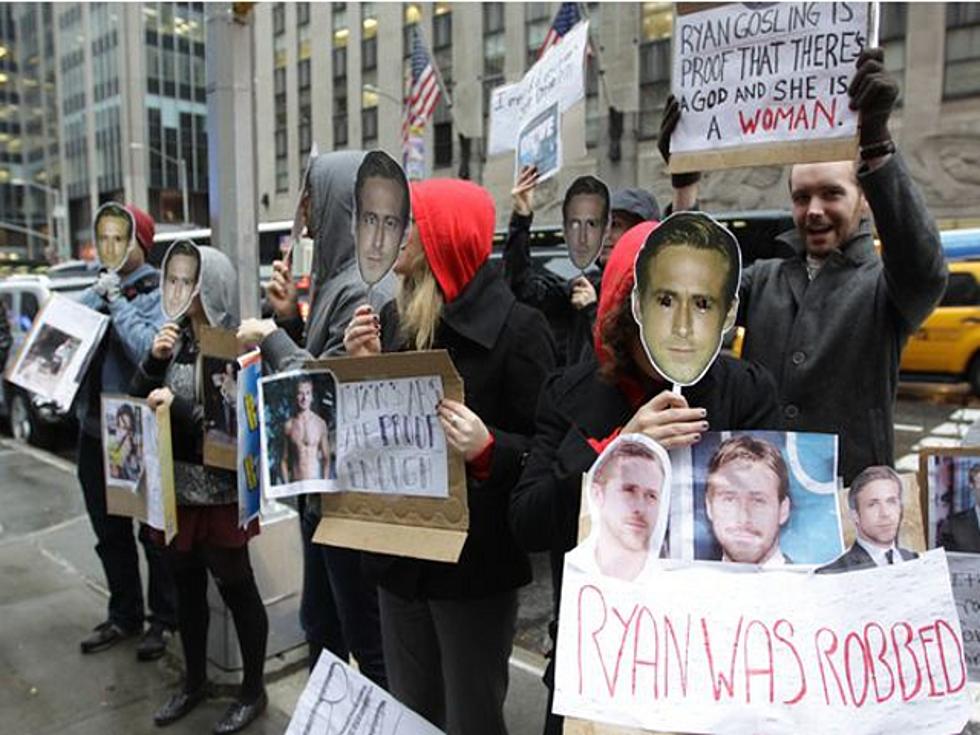 Ryan Gosling Fans Occupy People Magazine Headquarters Over ‘Sexiest Man Alive’ Snub [PHOTOS]