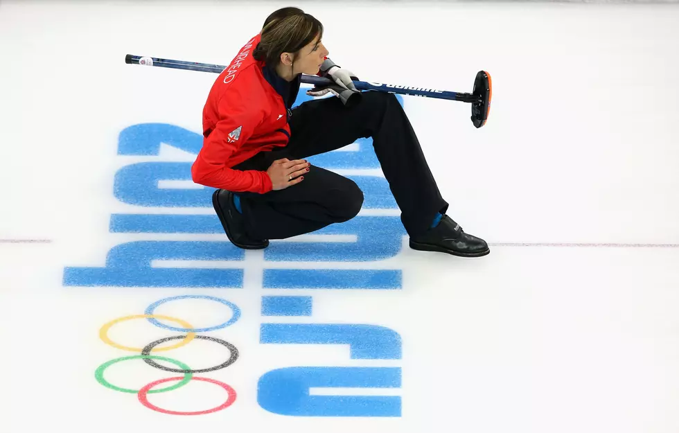 Olympic Viral Video &#8211; David Attenborough Narrates Curling [VIDEO]