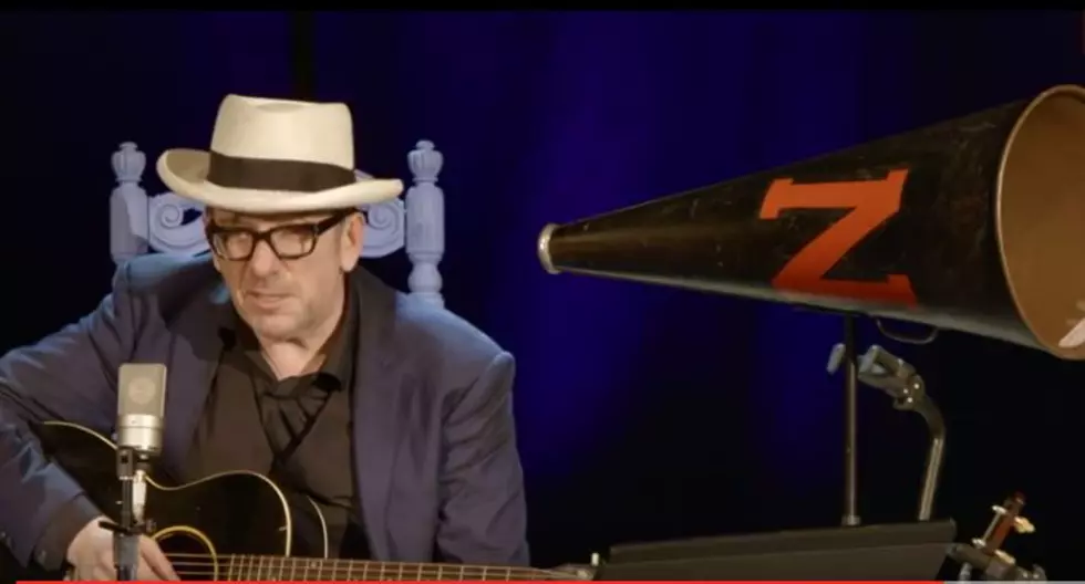 Elvis Costello To Release Live DVD, Tour [VIDEO]
