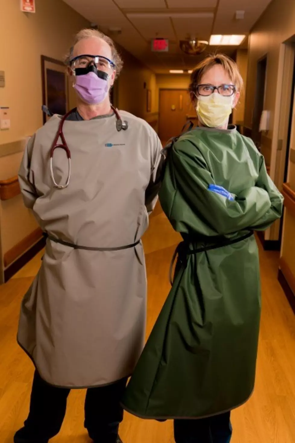 COVID-19 Tips for Bozeman: SIMMS Makes 1500 Gowns