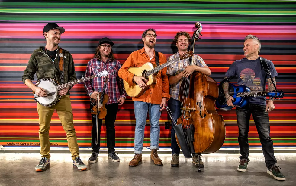 Bluegrass Lovers Unite: The Infamous Stringdusters Return to Bozeman
