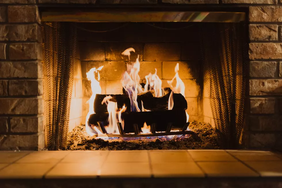 These Amazing Yule Log Fireplace Videos Will Enchant You