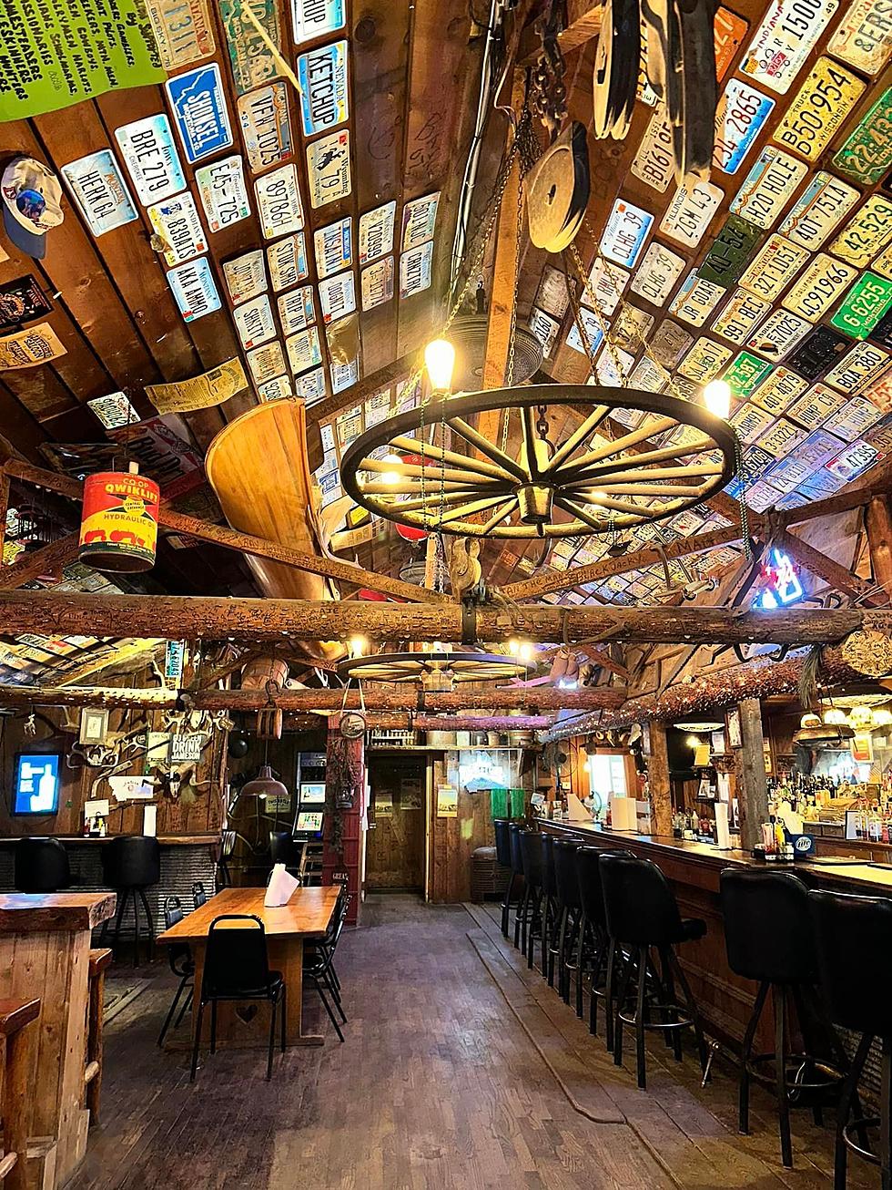 Interesting Photos of Montana&#8217;s Fantastic Dive Bars