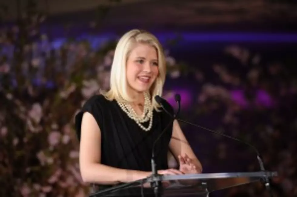 Elizabeth Smart Coming for 2012 Women Helping Women Fund