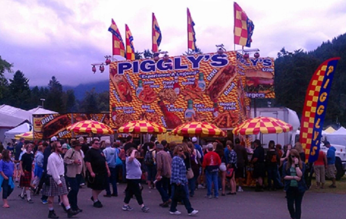 Piggly’s at the Benton Franklin Fair Is Treating The Key’s Listeners Today!