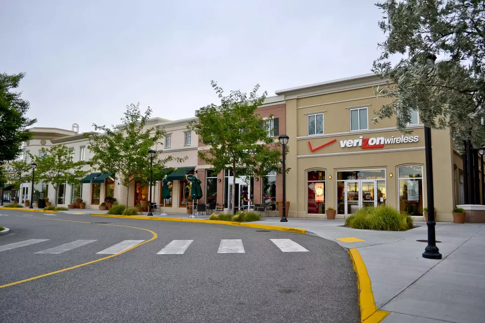 Maurices Opens New Store At Columbia Center and a New Maverick on Clearwater