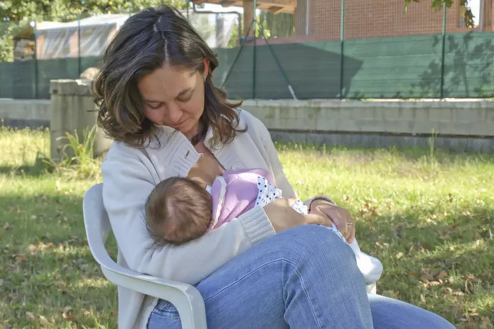 Should Women Cover When Breastfeeding in Public? [SURVEY]