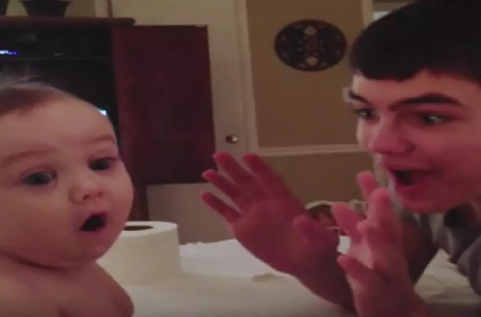A Baby Is Amazed by a Terrible Magic Trick [VIDEO]